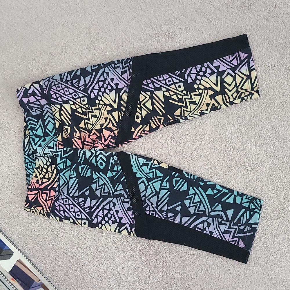 Onzie Leggings Like New!!